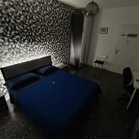 Magicalroom Πανσιόν